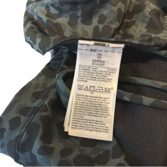 GAP Fit Eclipse Black and Green Leopard, Strappy Back Sports Bra XS - Picture 8 of 8